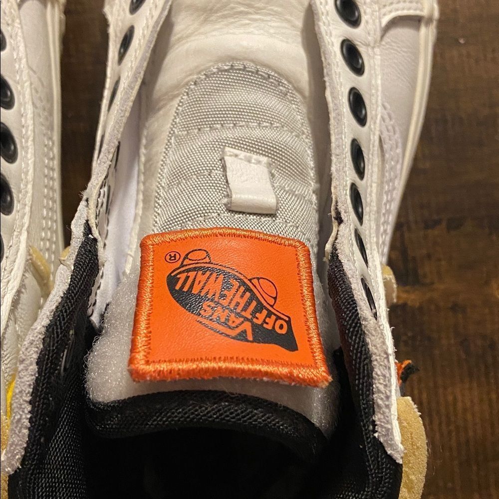 Vans Sk8-Hi 46 MTE DX "Space Voyager"  "True White" colorway, a collab NASA. - Picture 8 of 11